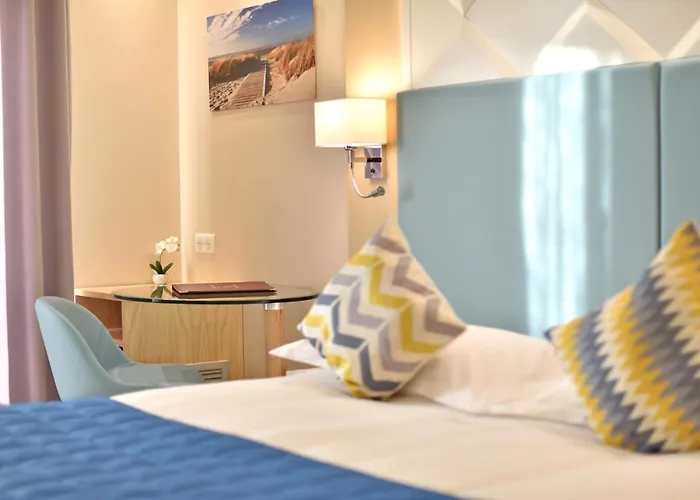 Hotel Tettola Saint-Florent (Corsica)