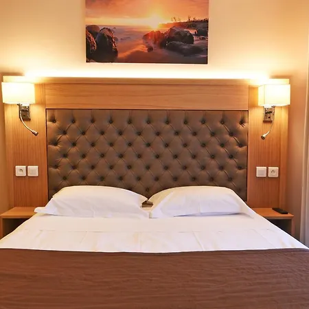 Hotel Tettola 3*