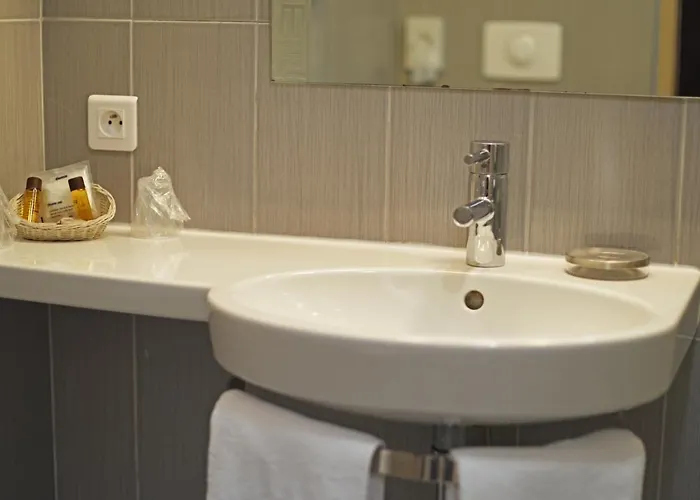 Tettola 3* サン・フロラン