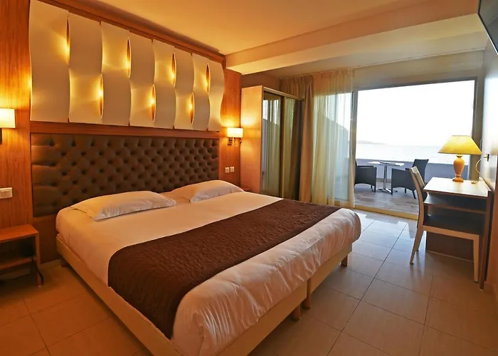 特多拉酒店 圣弗洛朗